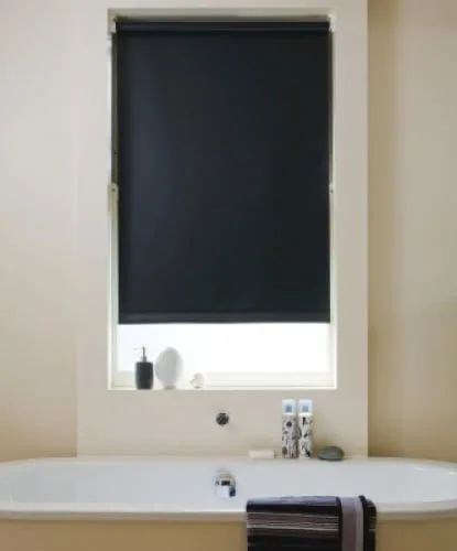 Unilux Black PVC Roller Blind - Image 3